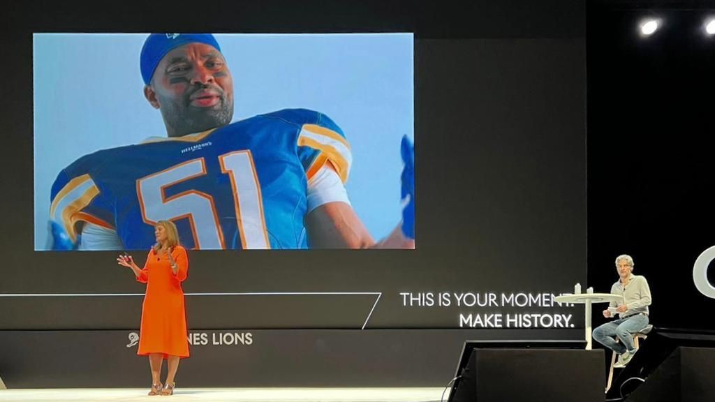 Conny Braams and Alessandro Manfredi on stage discussing the power of Unilever’s ad for the Super Bowl