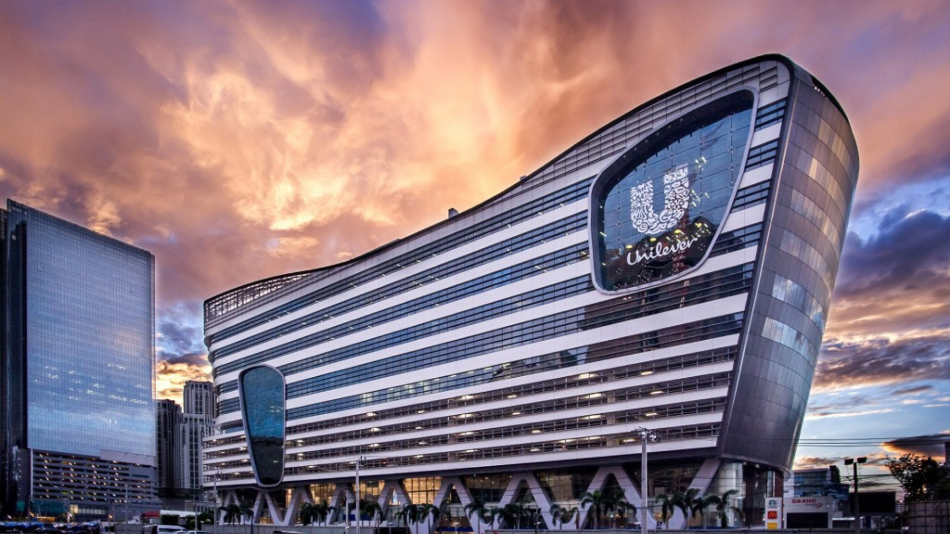 Unilever Thailand’s ship-style headquarters photographed in the sunset