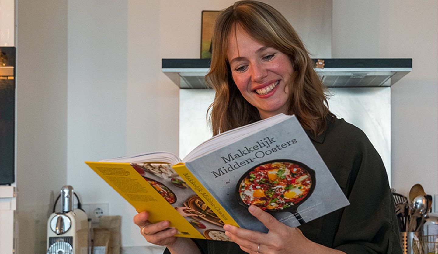 Erin Groot Hermsen with the ‘Easy Middle Eastern’ cookery book
